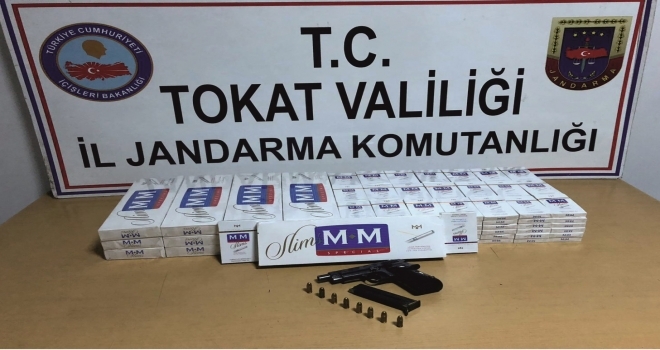 ZİLE 800 LİTRE SAHTE İÇKİ ELE GEÇİRİLDİ