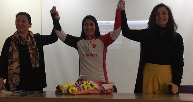 VİLDAN KELEK 'SPOR BENİM İÇİN AŞK'