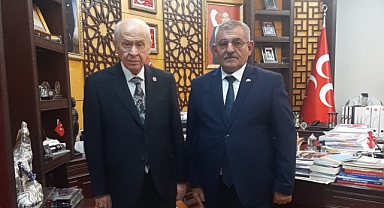 Ali Pelit Çat Belediyesine Talip