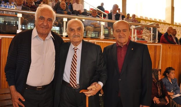 EFSANELERİN YAMANOĞLU'NA VEFASI