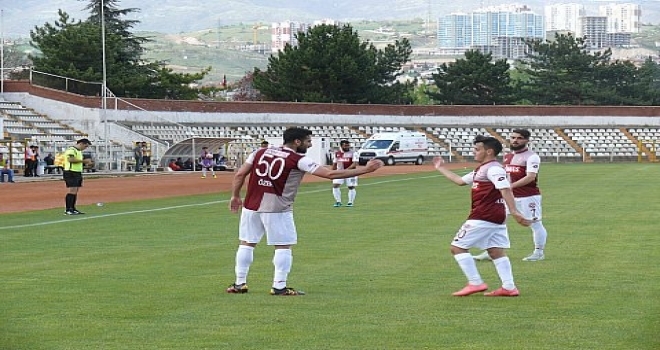Tokatspor, Kocaeli ekibini 3-1 yenerek küme düşme hissiyatını  attı