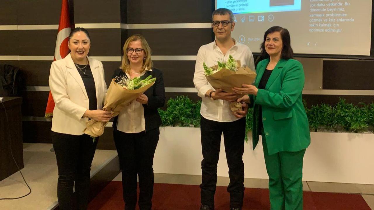 PROF. DR. KÜRŞAT ŞAHİN YILDIRIMER VE DR. GÜLÇİN ITIRLI ASLAN NARLIDERE HALKI İLE BULUŞUYOR