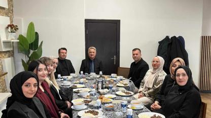 TOGÜ TÖMER Ailesi İftarda Bir Araya Geldi