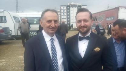 OSMAN SAVAŞ’IN MUTLU GÜNÜ: OĞLU BURAK SAVAŞ EVLENDİ