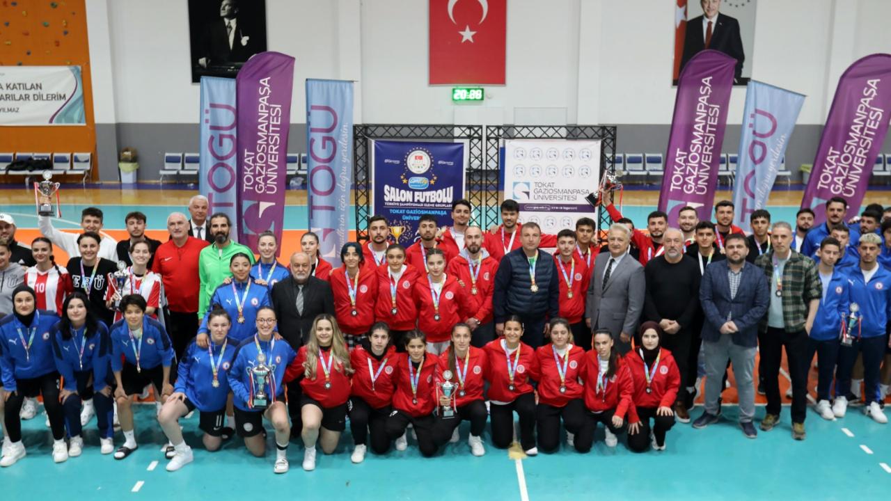 ÜNİLİG Salon Futbolu Grup Müsabakaları Tamamlandı: Şampiyon TOGÜ
